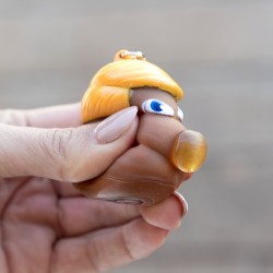 Kľúčenka Poo Trump