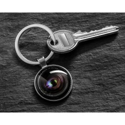 Kľúčenka - objektív fotoaparátu